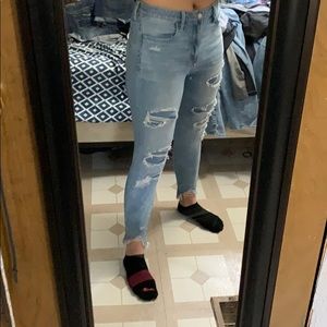 Super hi-rise American Eagle Jeans